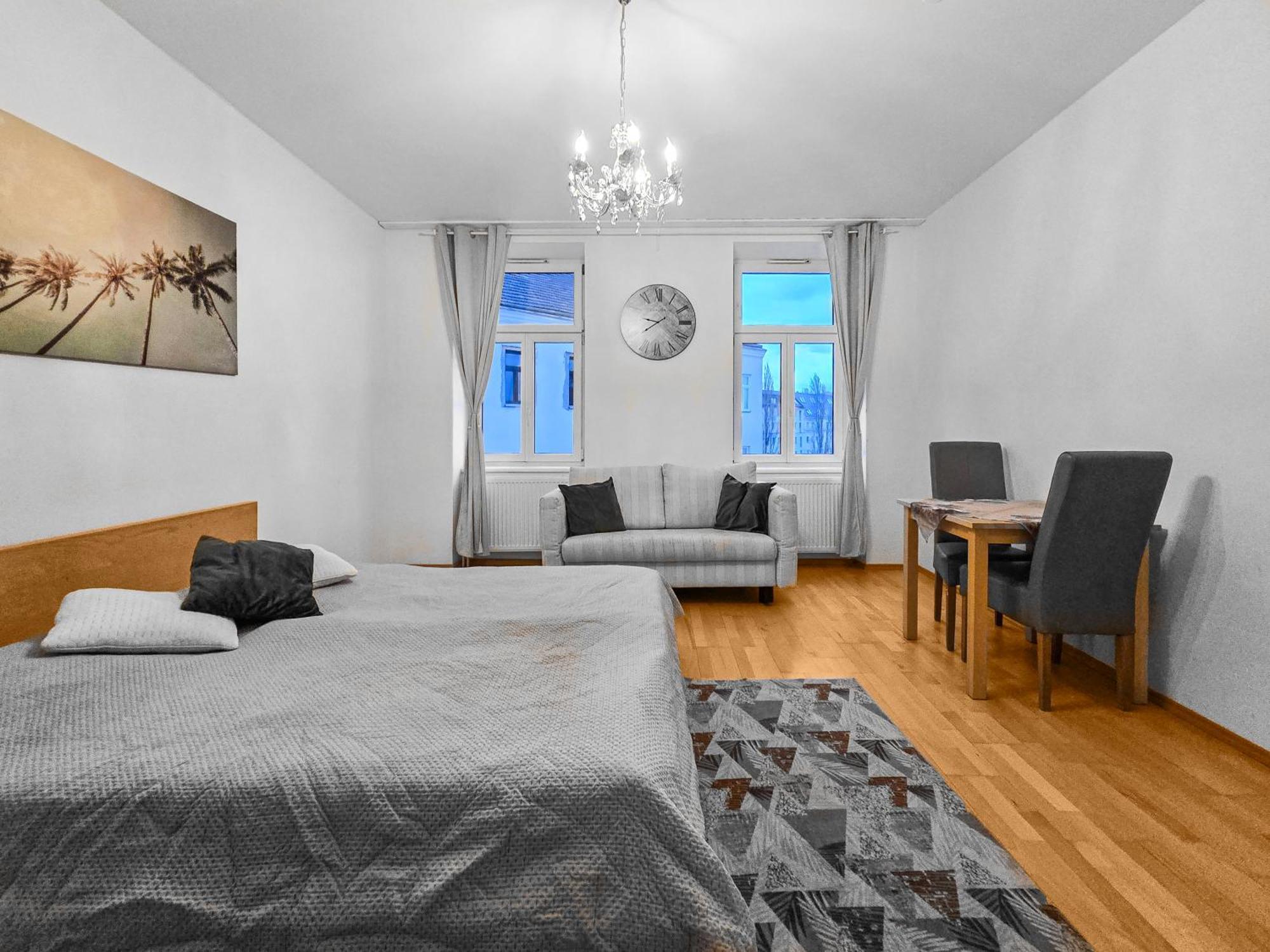 Three-Bedroom, Three King-Size Bed Retreat Vienna Exterior photo